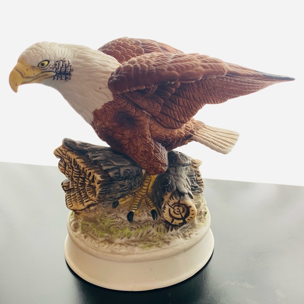 Americana Birds in Flight Collection Fine Porcelain American Eagle